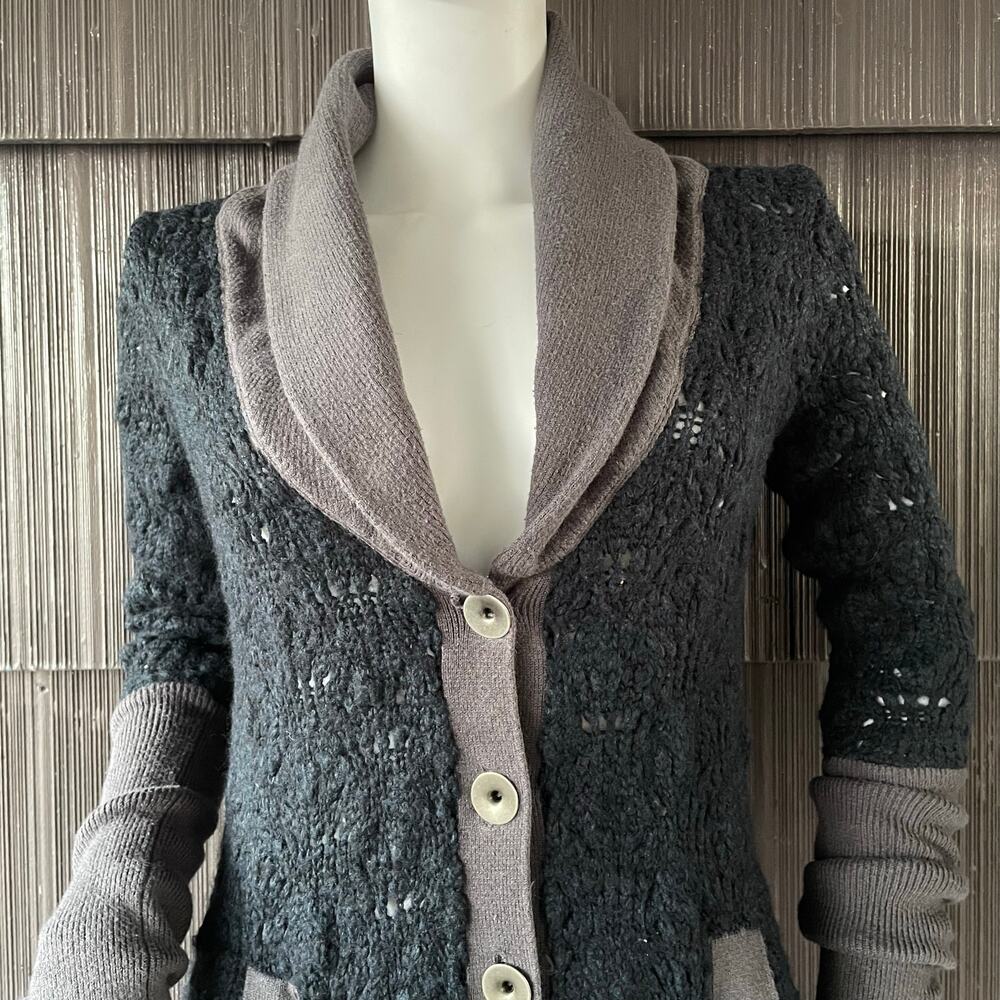 🔥Free People Chunky Knit Two tones Navy & Gray Shawl Neck Cardigan Sweater Sz S - Picture 5 of 16